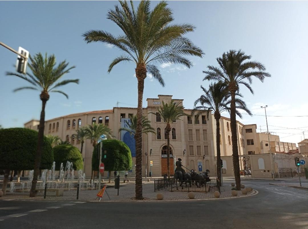 Estudio B Cerca De La Plaza De Toros Alicante Dış mekan fotoğraf